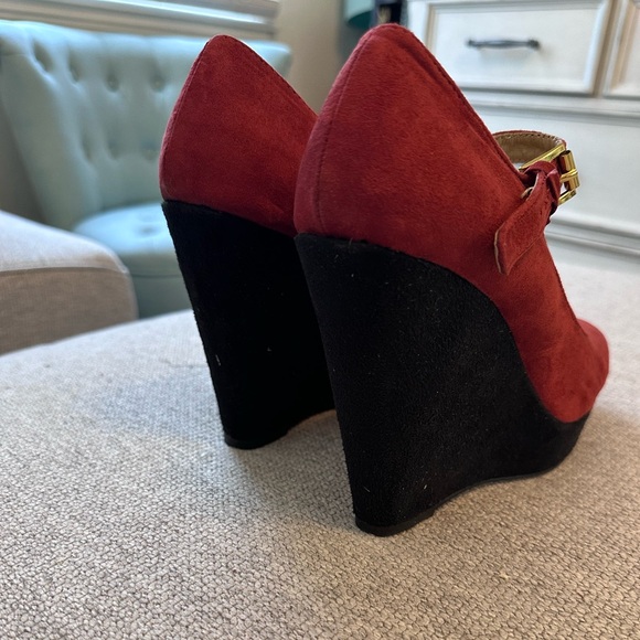 Burnt orange Mary Jane platforms - Picture 5 of 7